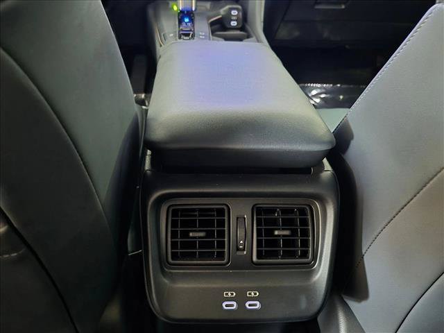 Used 2023 Toyota Crown w/ Advanced Technology Package AWD/4WD image 18