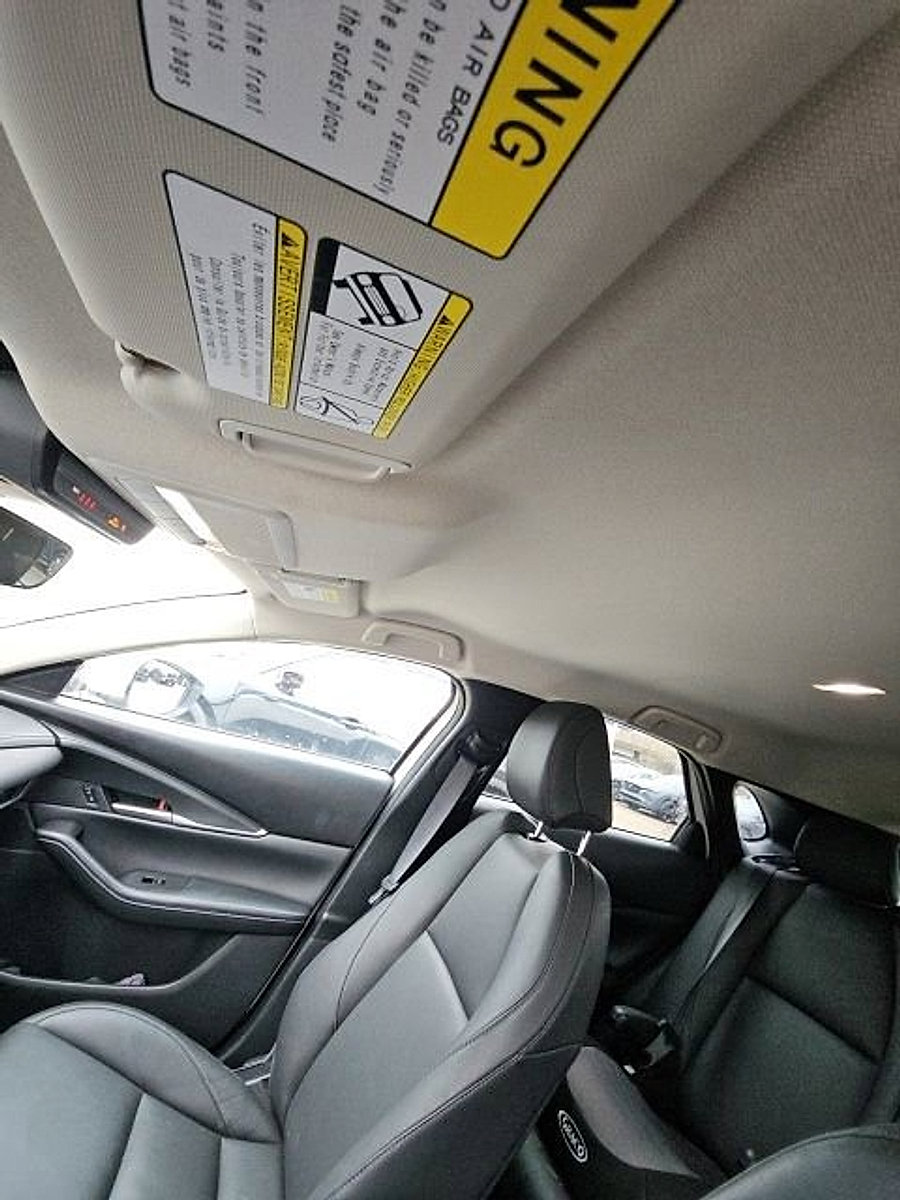 Used 2021 MAZDA CX-30 AWD 2.5 S w/ Select Package image 16