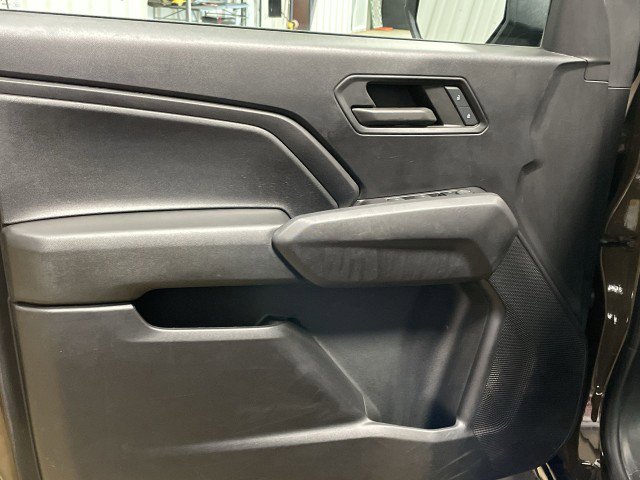 Used 2024 Chevrolet Colorado W/T image 12