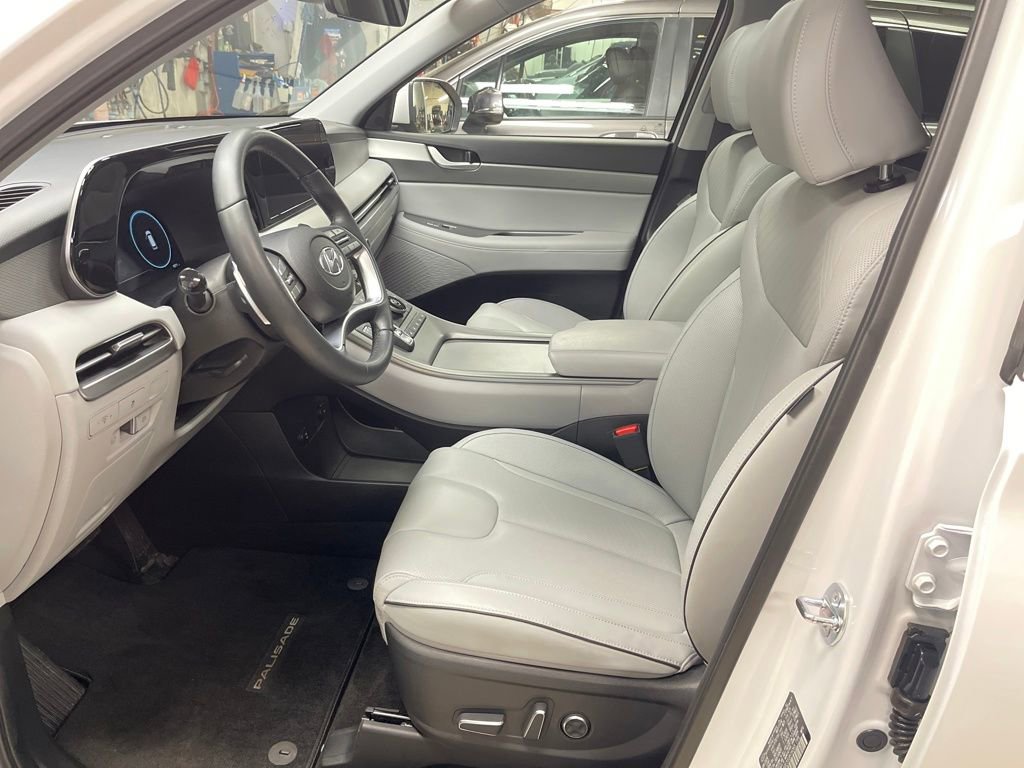 Used 2025 Hyundai Palisade SEL image 16