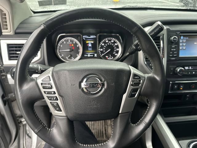 Used 2018 Nissan Titan PRO-4X image 13