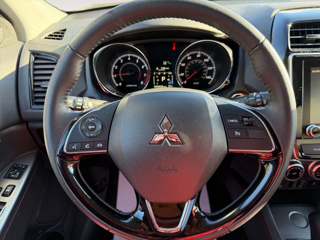 Used 2022 Mitsubishi Outlander Sport SE image 14