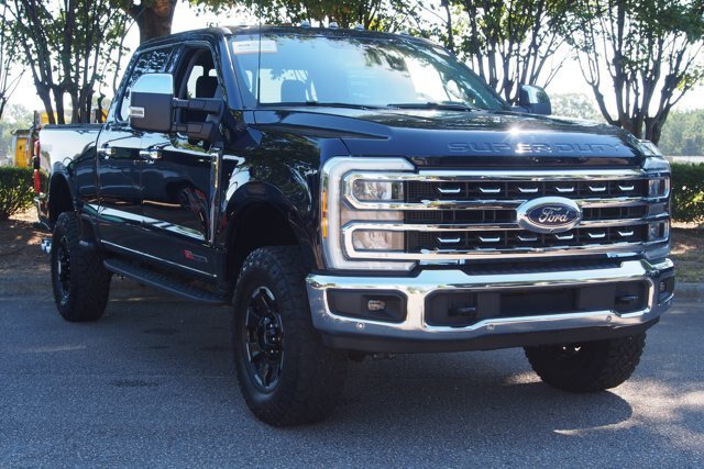 Certified 2025 Ford F350 Lariat w/ Lariat Ultimate Package AWD/4WD image 1
