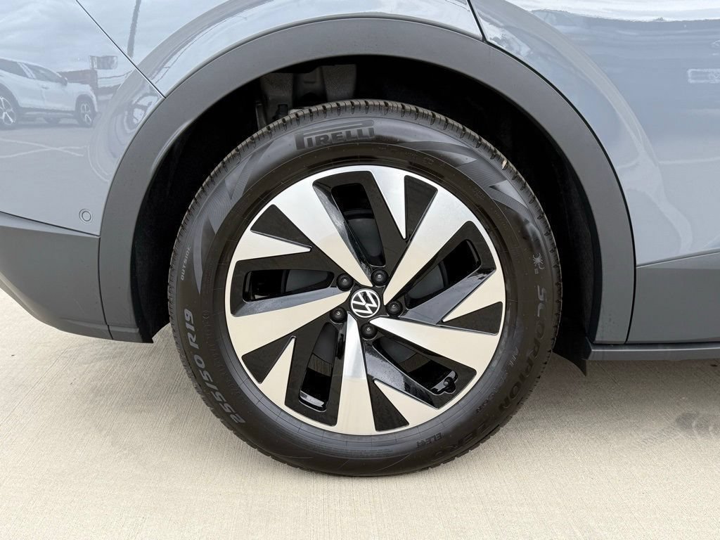 New 2026 Volkswagen ID.4 Pro RWD image 9
