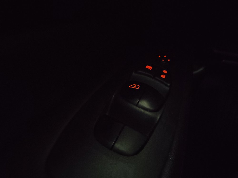Used 2020 Nissan Pathfinder S FWD image 27
