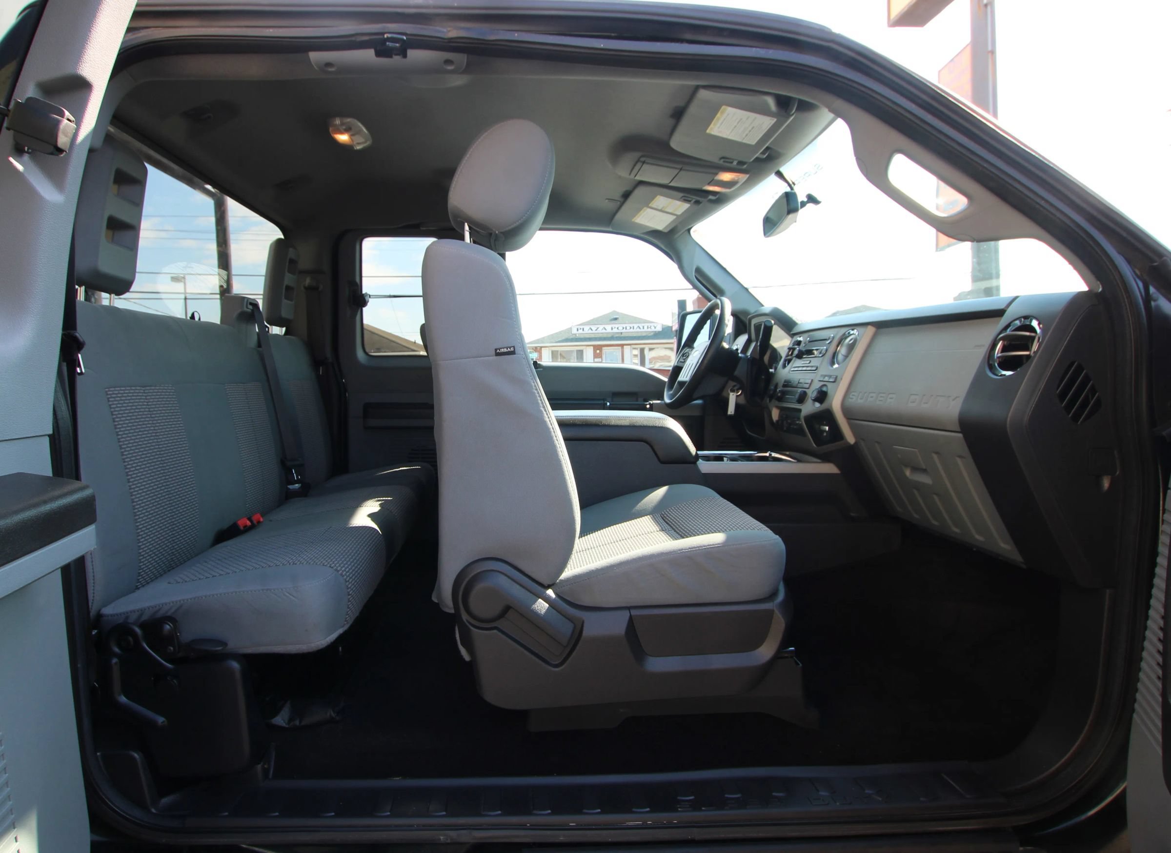 Used 2016 Ford F250 XLT w/ XLT Value Package AWD/4WD image 10
