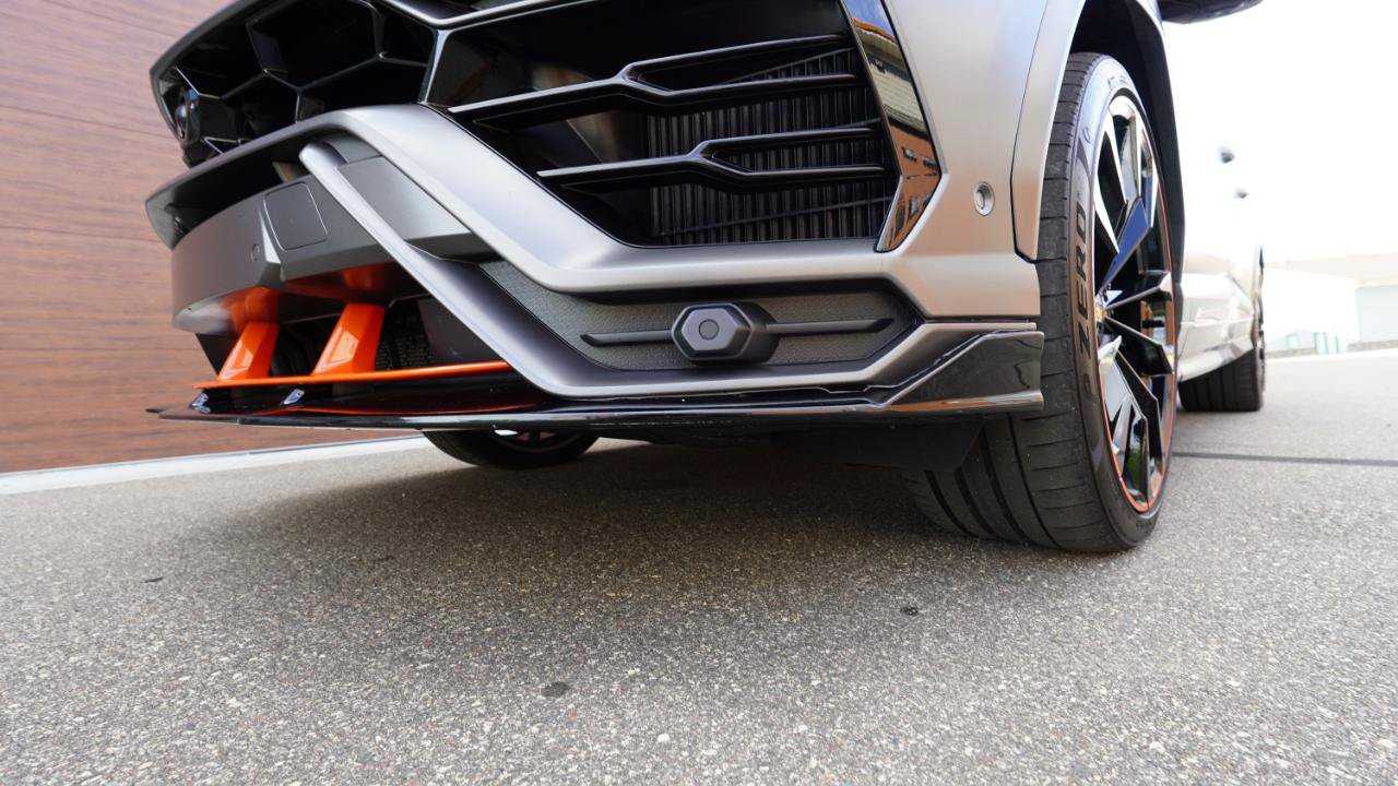 Used 2022 Lamborghini Urus AWD/4WD image 35