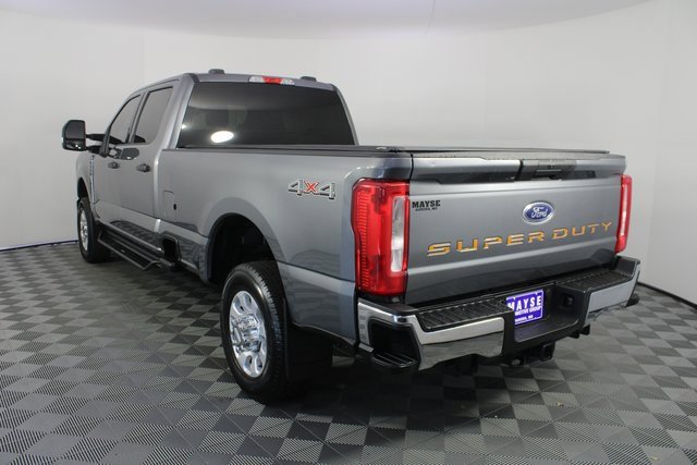 Used 2024 Ford F350 XLT w/ Camper Package image 21