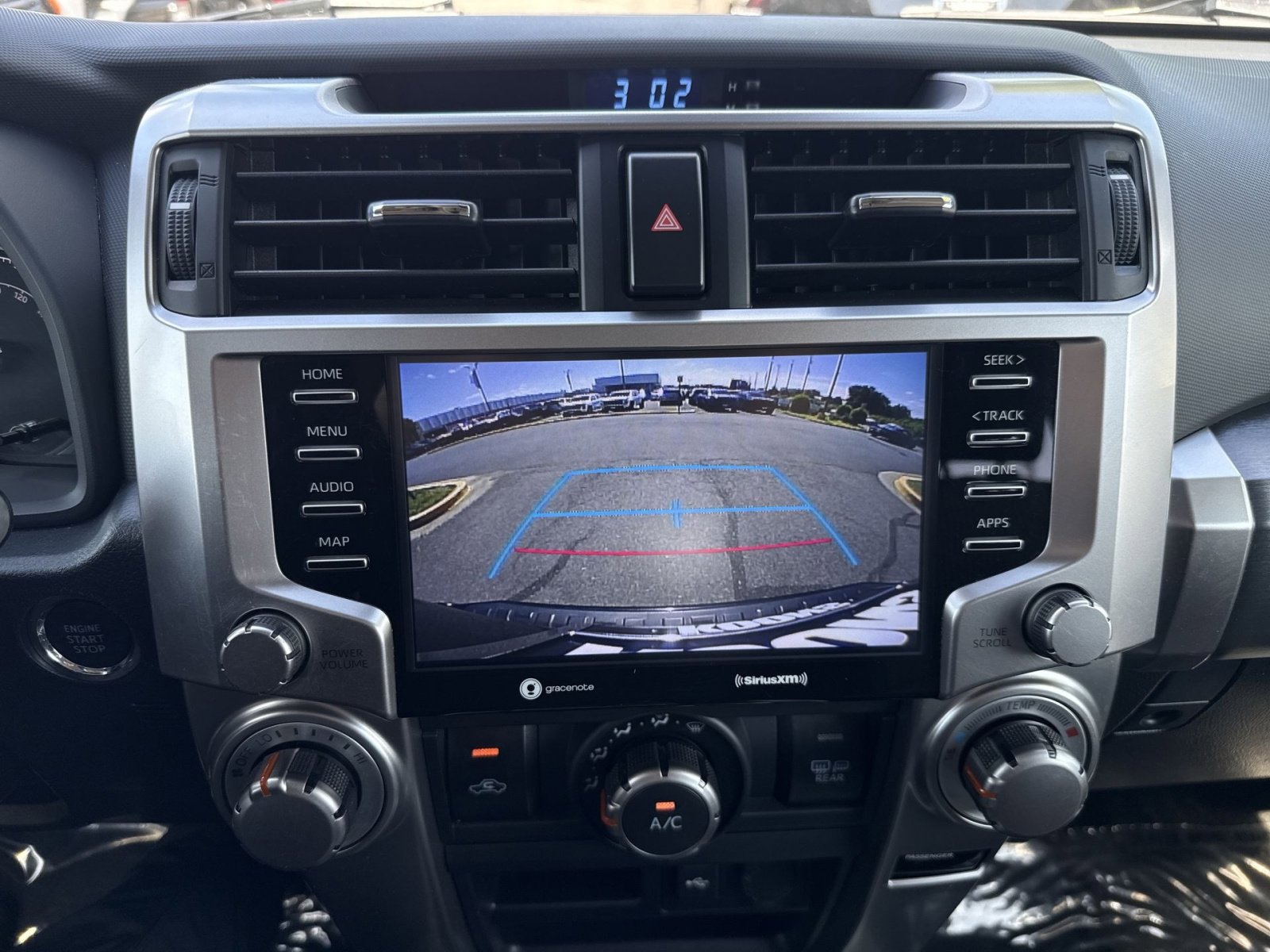 Used 2023 Toyota 4Runner SR5 AWD/4WD image 19