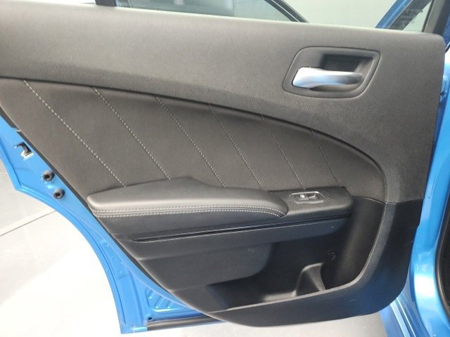 Used 2023 Dodge Charger R/T w/ Blacktop Package image 34