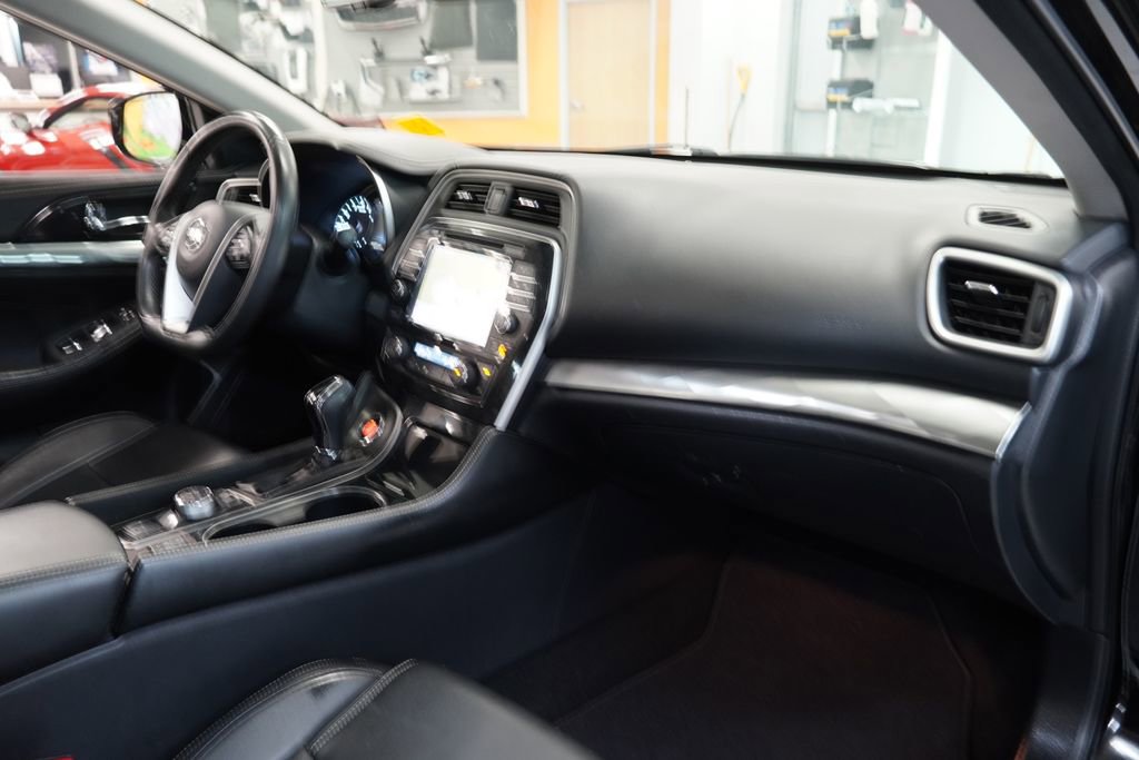 Used 2020 Nissan Maxima 3.5 SV w/ Floor Mat Group image 32
