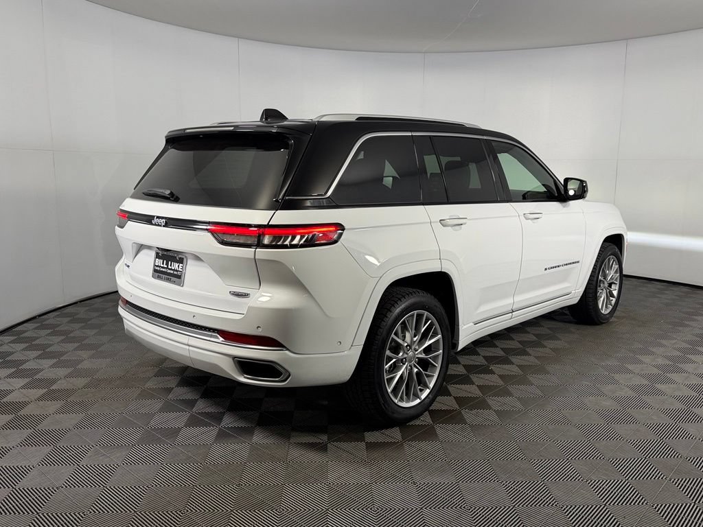 Used 2023 Jeep Grand Cherokee Summit w/ Rear Seat Video Group I AWD/4WD image 7