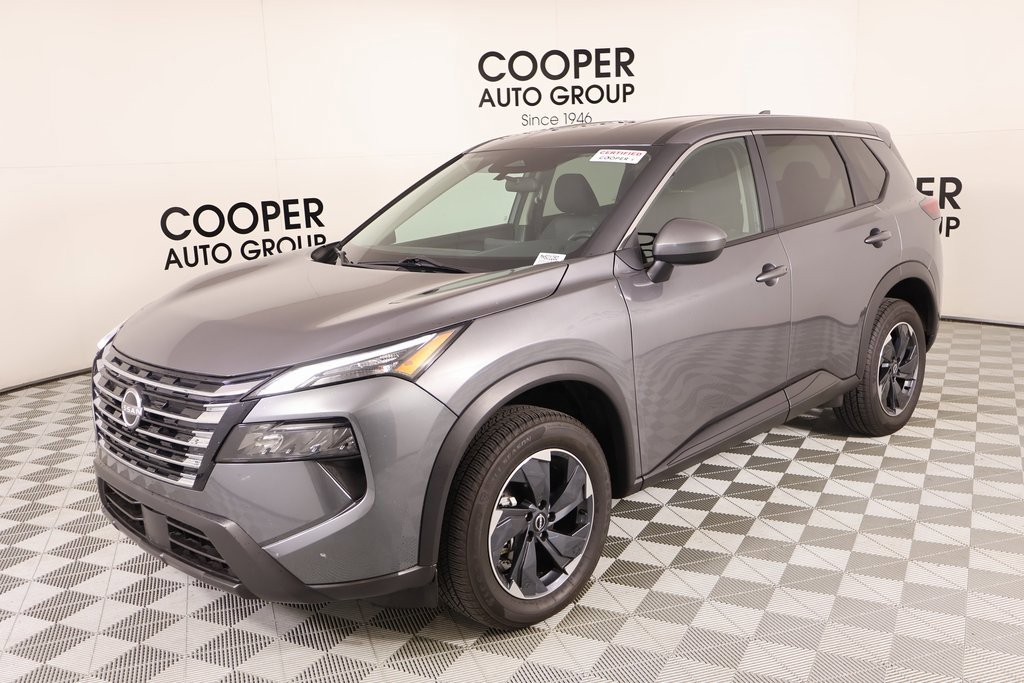 Used 2024 Nissan Rogue SV image 9