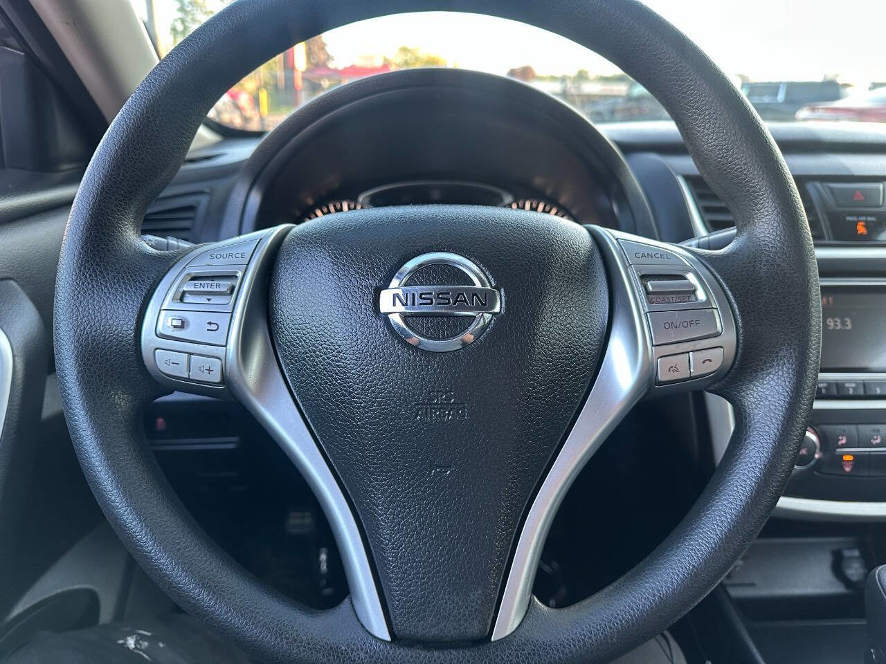 Used 2016 Nissan Altima 2.5 S w/ Power Driver Seat Package FWD image 28