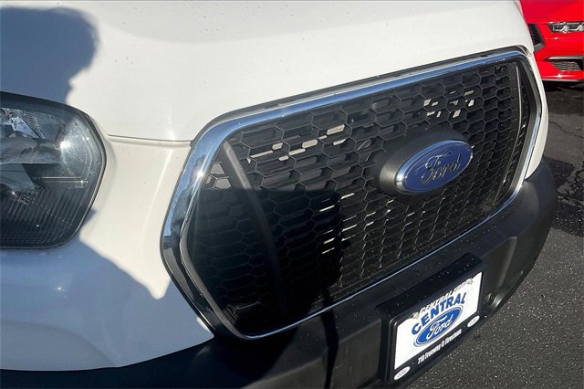 Certified 2023 Ford Transit 250 Low Roof w/ Exterior Upgrade Package image 25