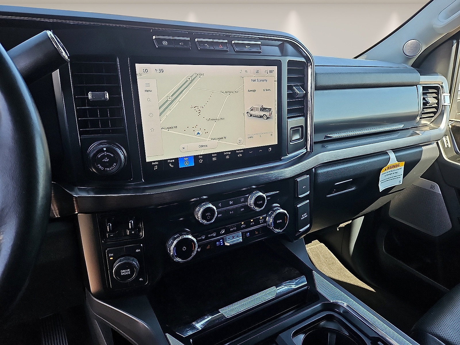 Used 2024 Ford F250 Lariat w/ Lariat Ultimate Package AWD/4WD image 19