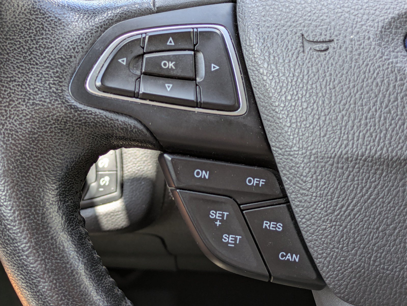 Used 2019 Ford Escape SEL FWD image 20