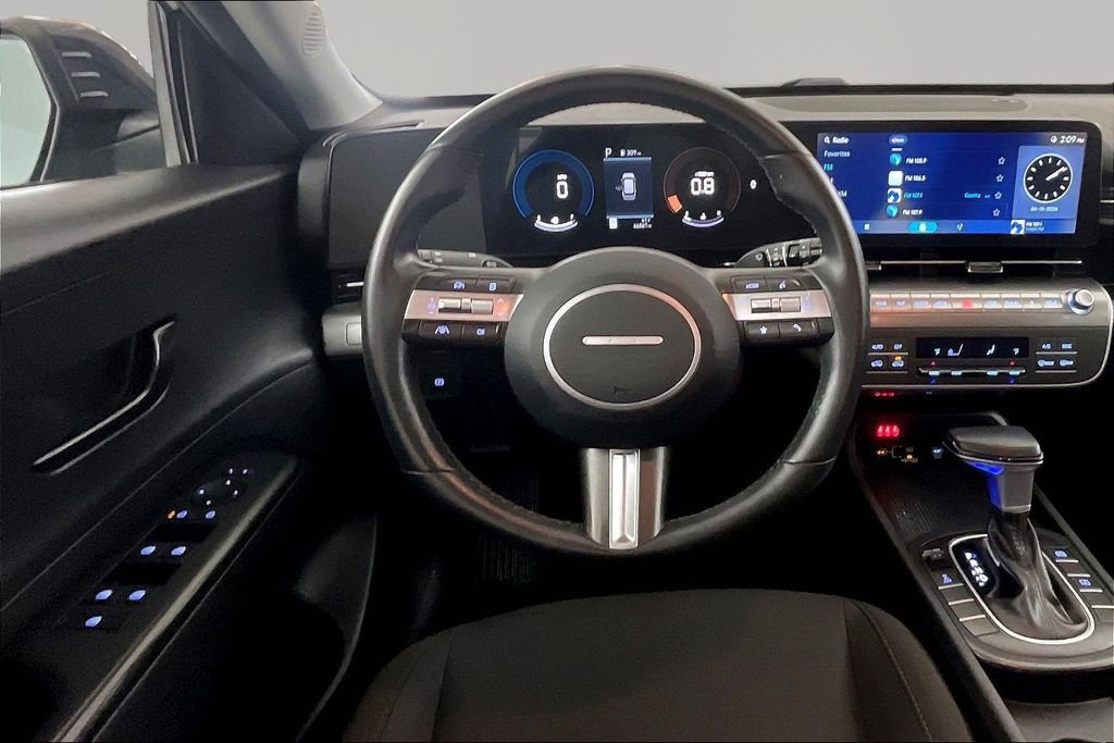 Used 2024 Hyundai Kona SEL image 8