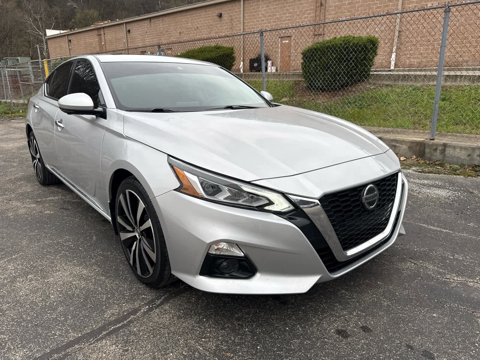 Used 2020 Nissan Altima 2.5 Platinum image 10