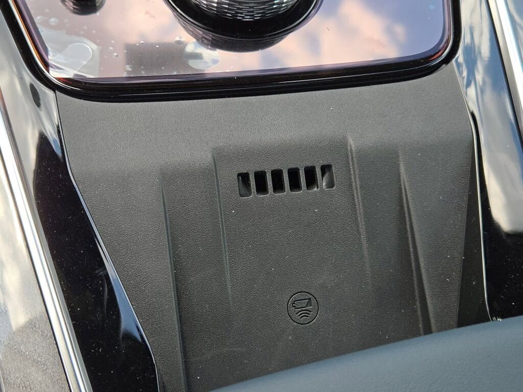 New 2026 Cadillac Escalade IQ Sport 2 w/ LPO, ONYX Package image 29