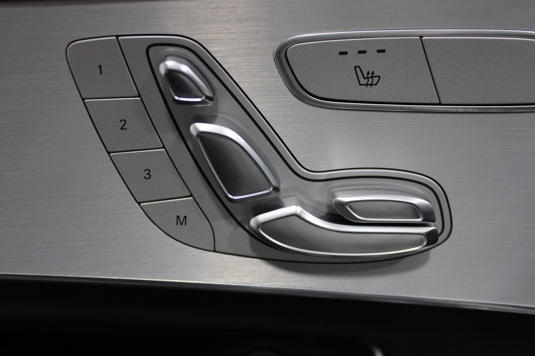 Used 2021 Mercedes-Benz GLC 300 image 46