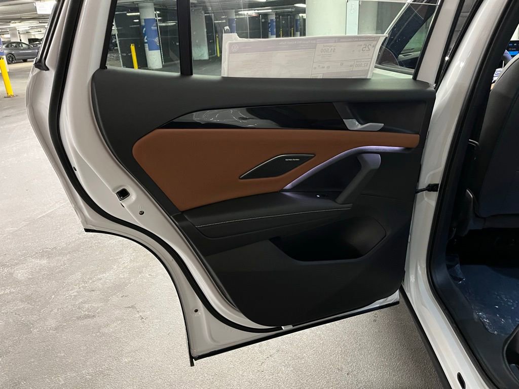 New 2026 Volkswagen Tiguan SEL R-Line image 22