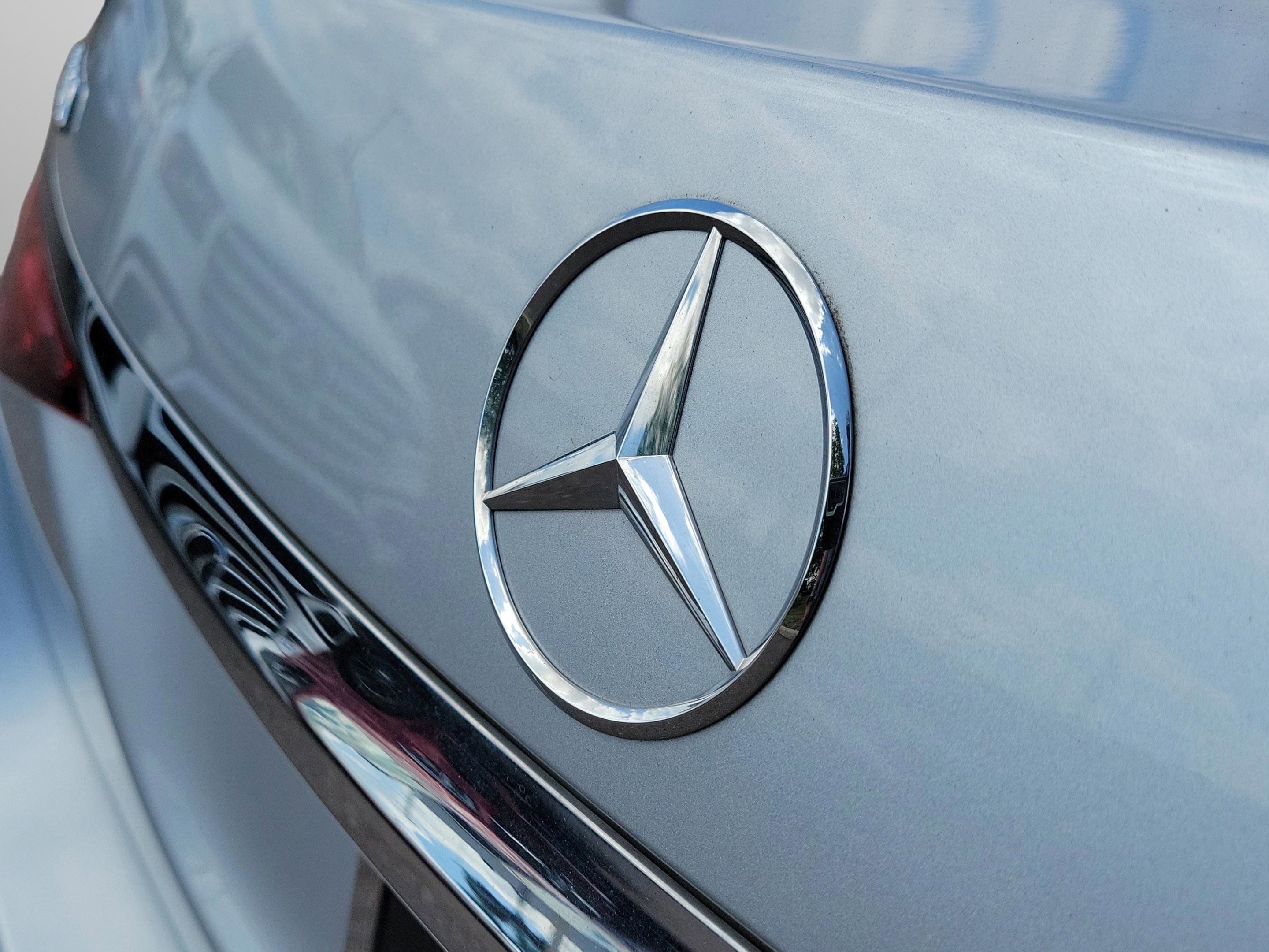 Certified 2023 Mercedes-Benz S 500 4MATIC image 31
