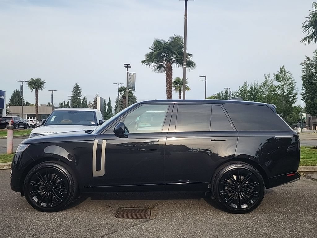New 2026 Land Rover Range Rover SE AWD/4WD image 2