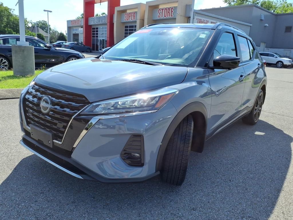 Certified 2023 Nissan Kicks SR w/ SR Premium Package FWD image 17