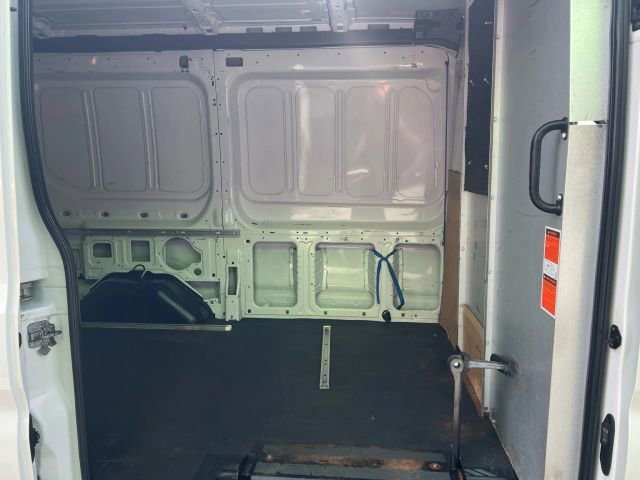 Used 2016 Ford Transit 250 130 Medium Roof image 11