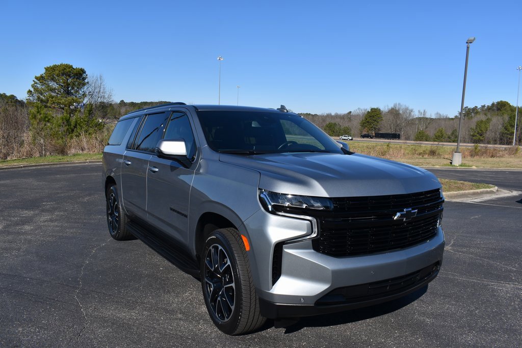 Certified 2024 Chevrolet Suburban RST w/ Luxury Package