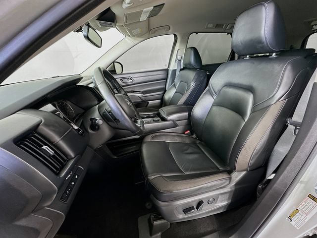 Used 2022 Nissan Pathfinder SL AWD/4WD image 31