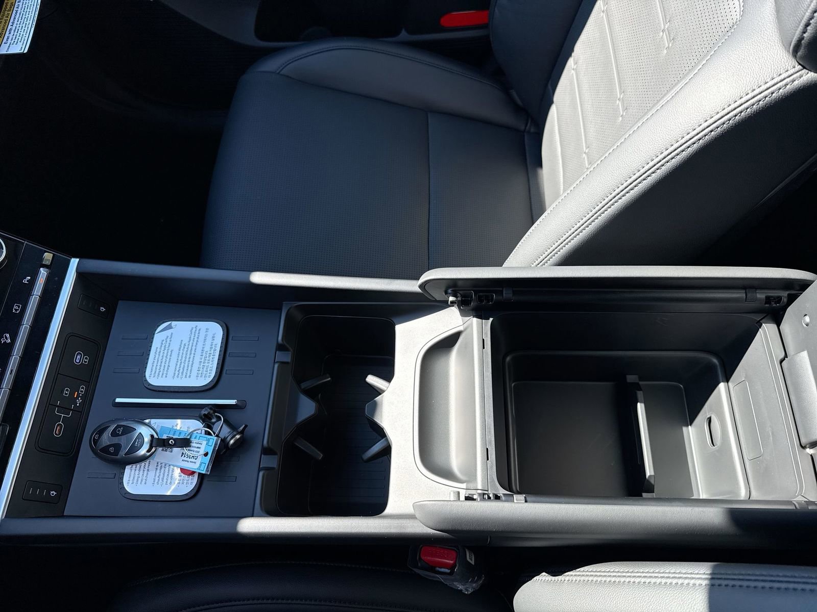 New 2026 Hyundai Santa Fe Limited AWD/4WD image 24