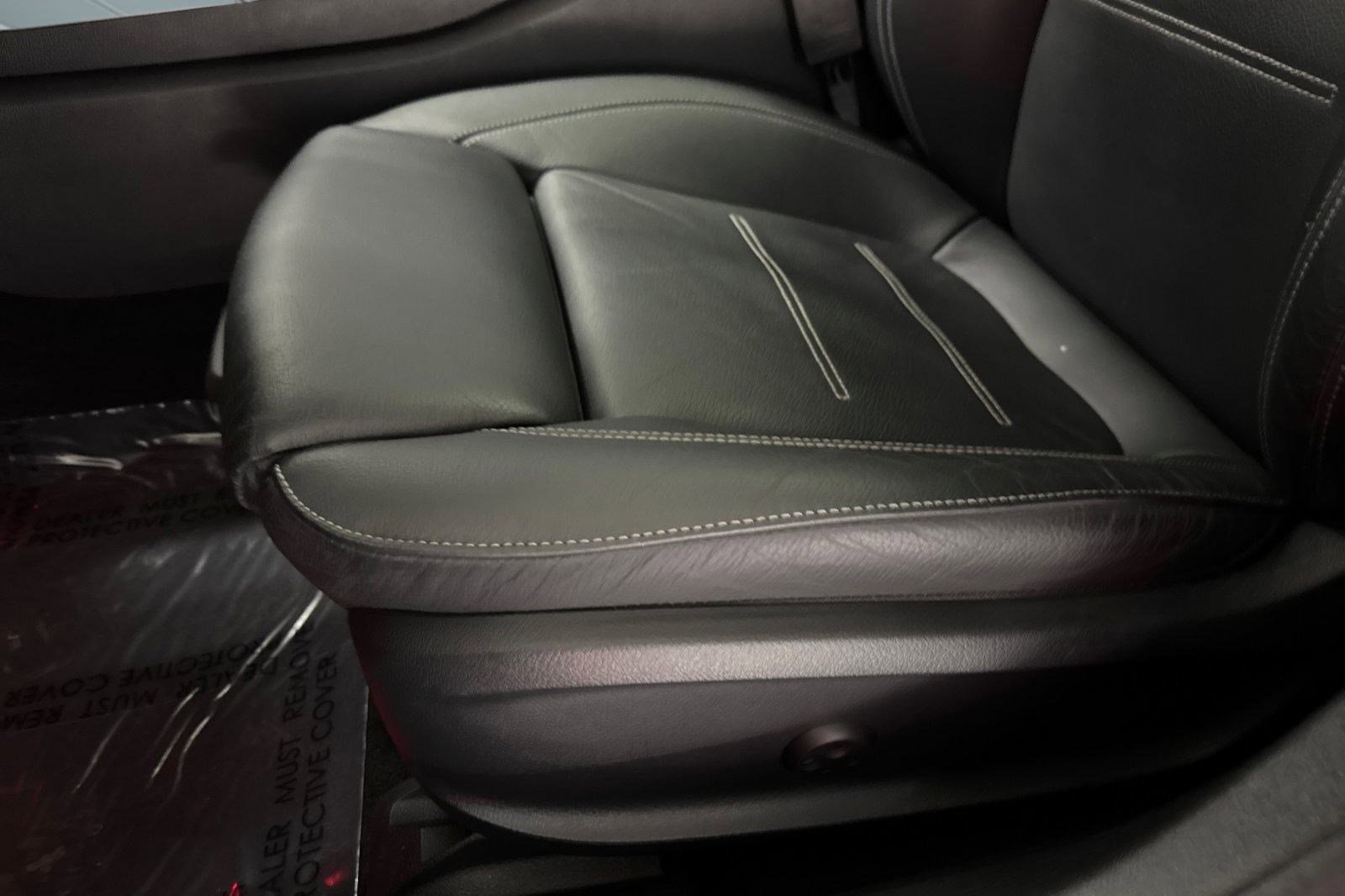 Used 2023 Mercedes-Benz CLA 35 AMG 4MATIC image 14