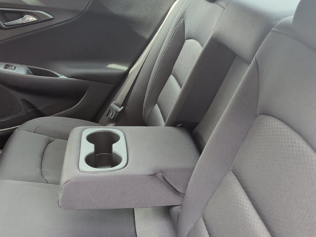Used 2025 Chevrolet Malibu LT FWD image 33