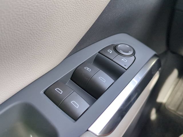 New 2026 Chevrolet Traverse LT w/ Driver Confidence Package FWD image 24