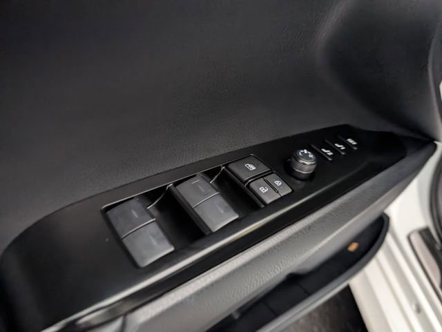 Used 2025 Toyota Camry XLE w/ Premium Plus Package image 16