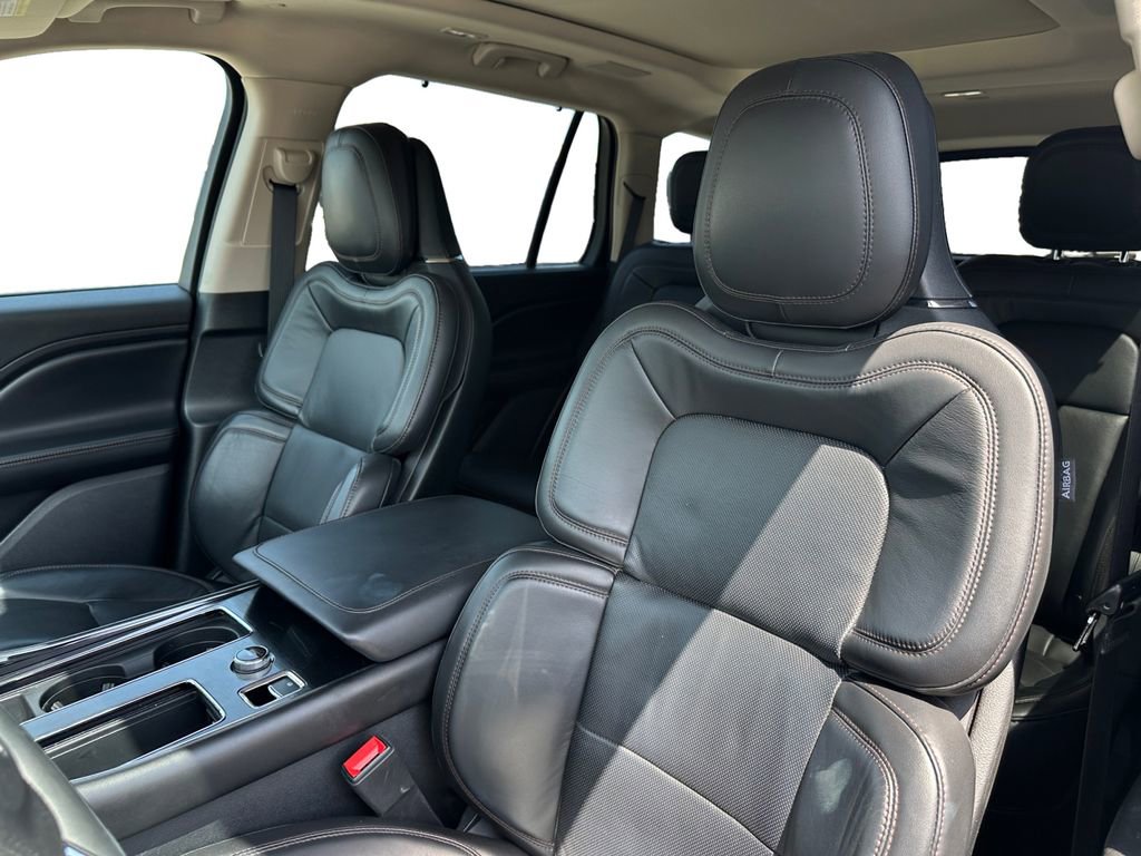 Used 2021 Lincoln Aviator Reserve w/ Equipment Group 201A AWD/4WD image 9