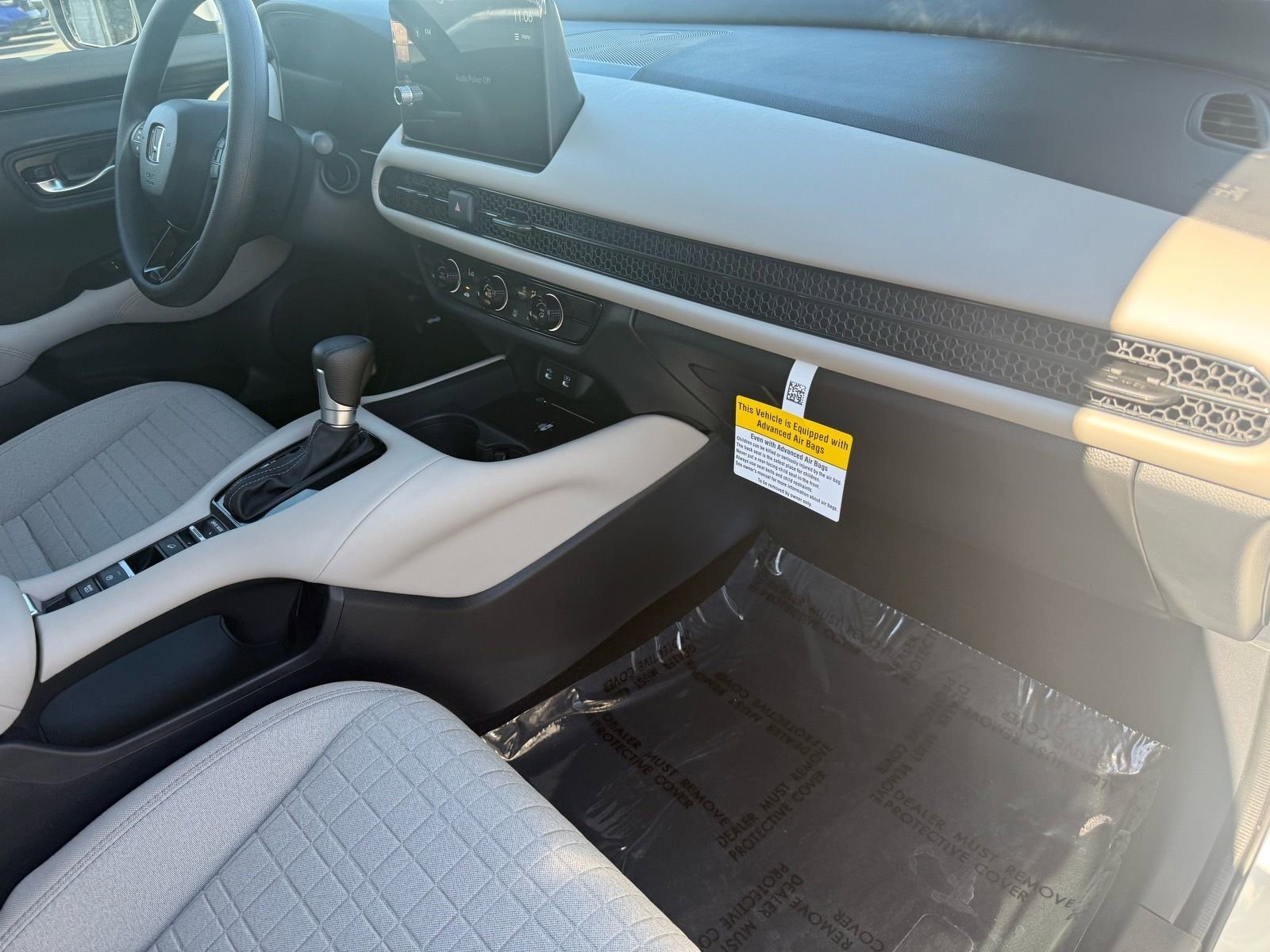 New 2026 Honda HR-V LX image 28