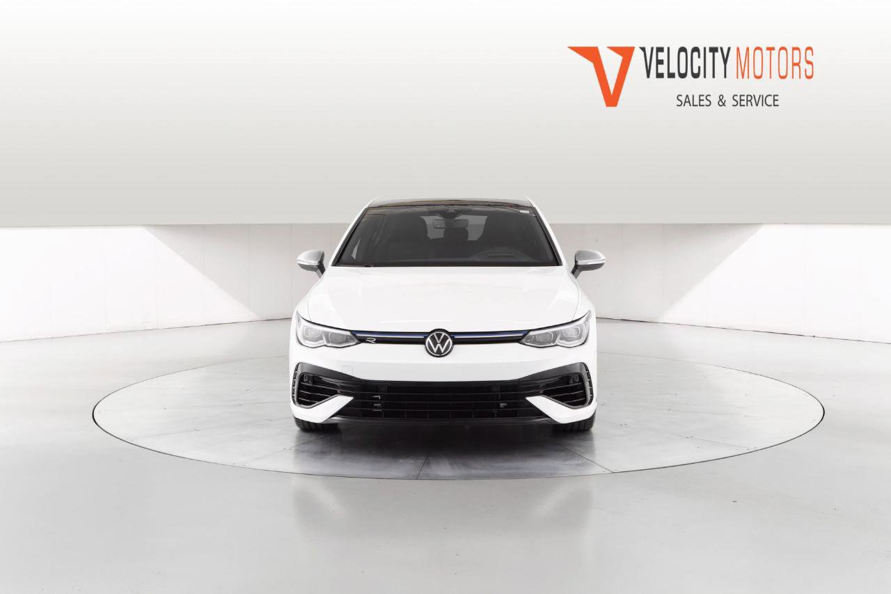 Used 2024 Volkswagen Golf R image 8