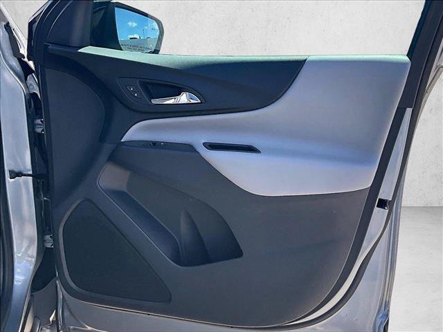 Used 2024 Chevrolet Equinox LS w/ LS Convenience Package FWD image 18