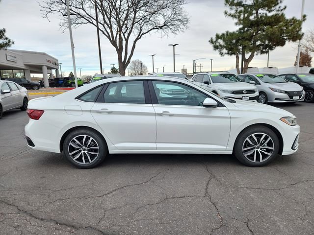 New 2026 Volkswagen Jetta SE image 2