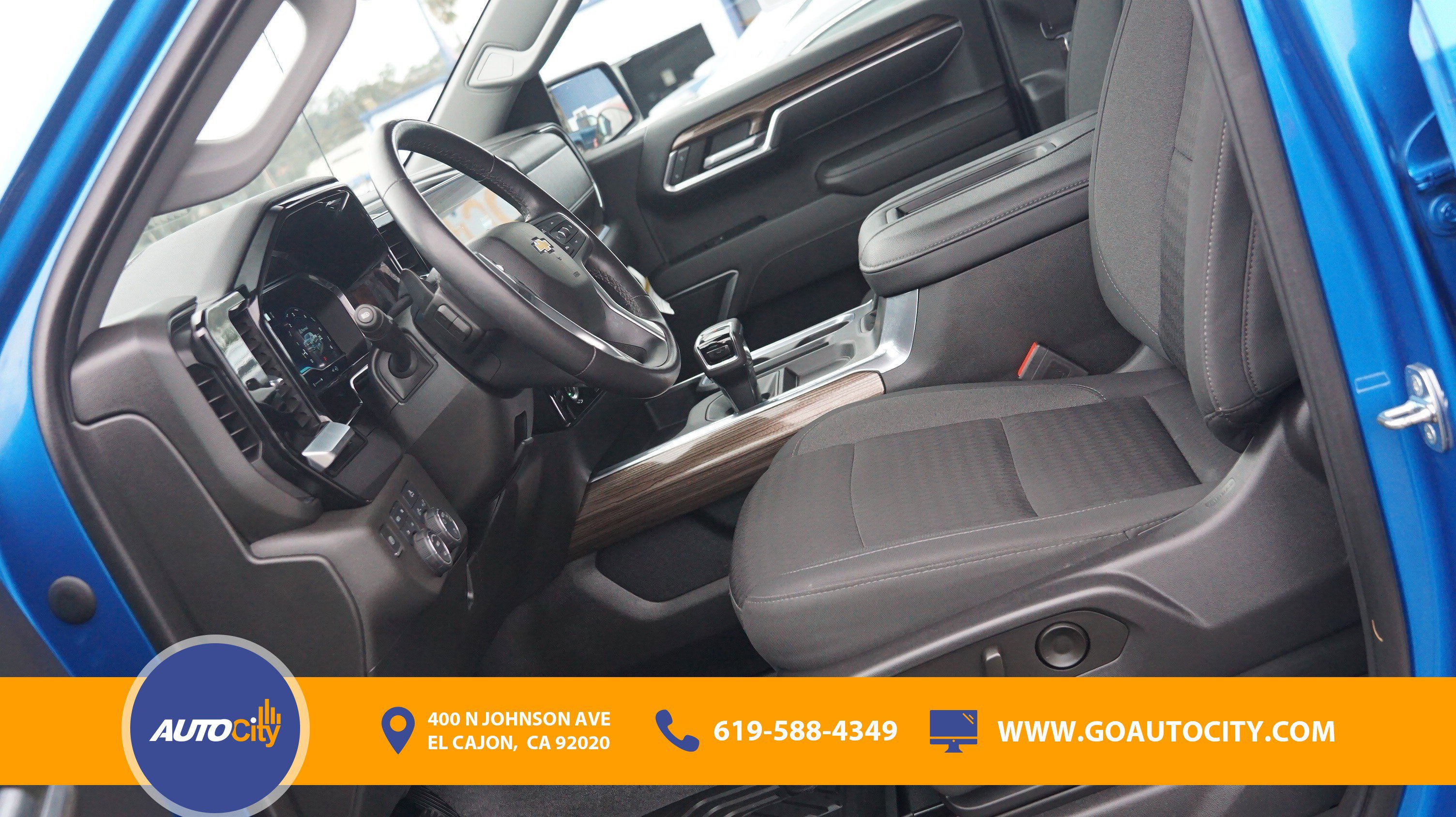 Used 2022 Chevrolet Silverado 1500 LT AWD/4WD image 8