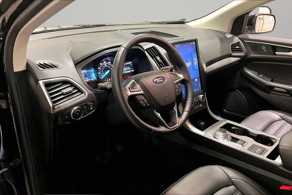 Used 2022 Ford Edge SEL w/ Convenience Package AWD/4WD image 17