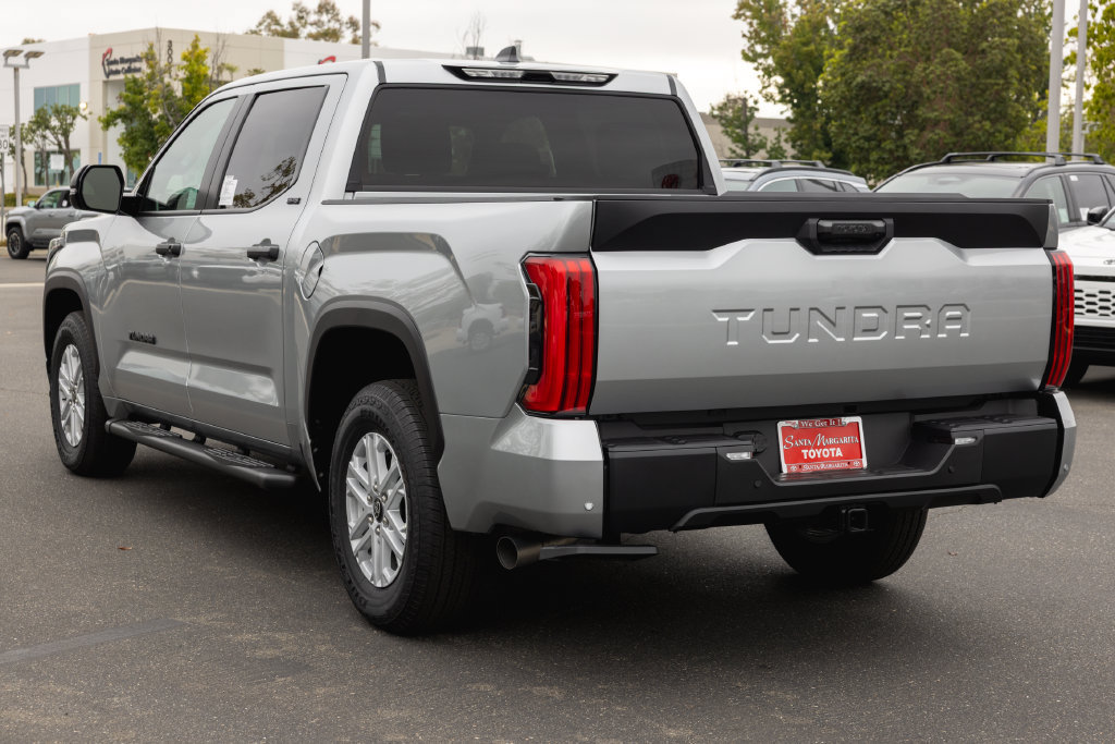 New 2026 Toyota Tundra SR5 w/ SR5 Convenience Package RWD image 7