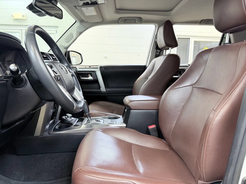 Used 2020 Toyota 4Runner Limited AWD/4WD image 14