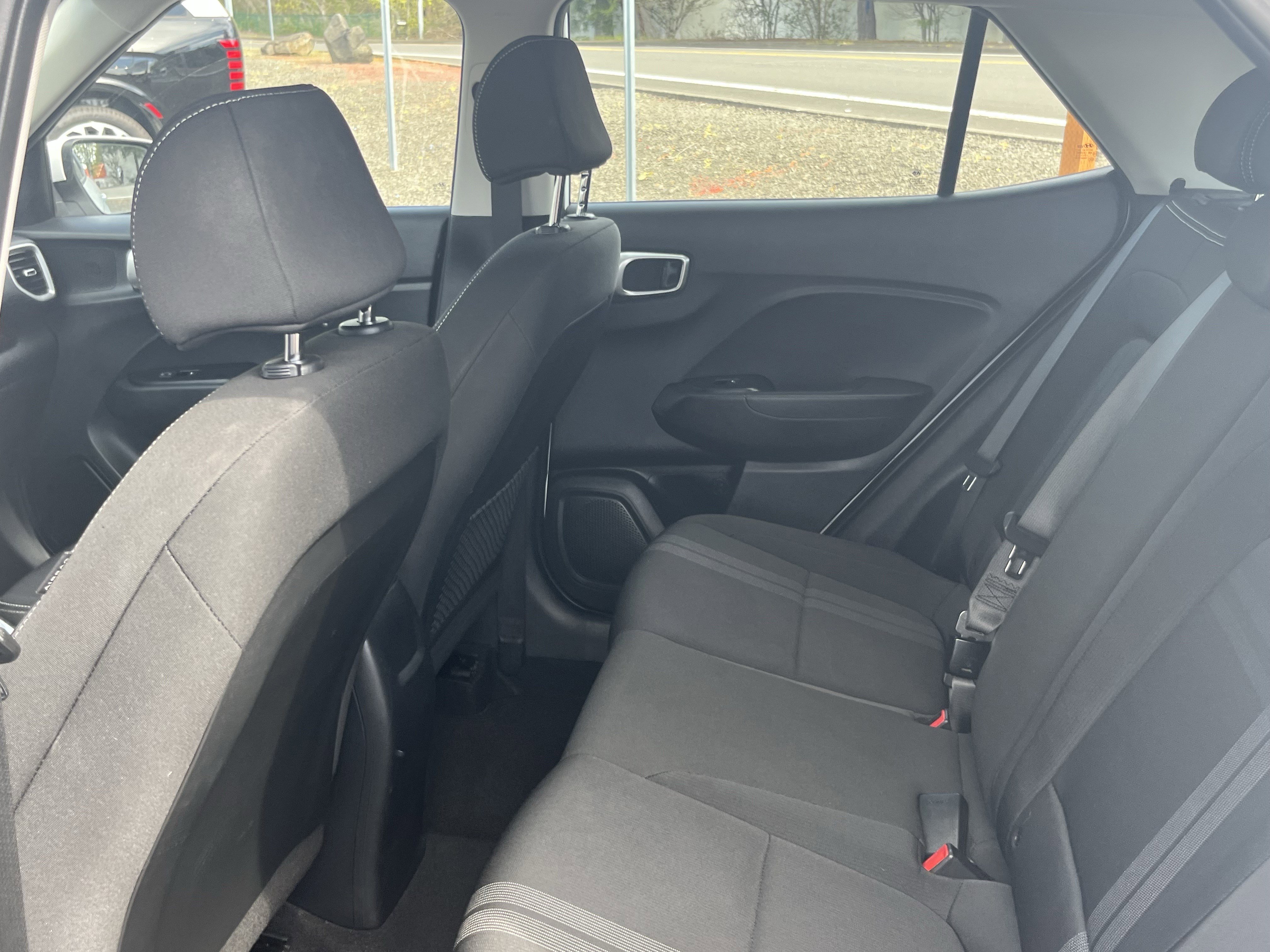 Certified 2023 Hyundai Venue SEL image 13