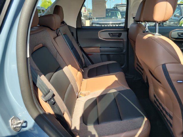 New 2026 Ford Bronco Sport Outer Banks AWD/4WD image 18