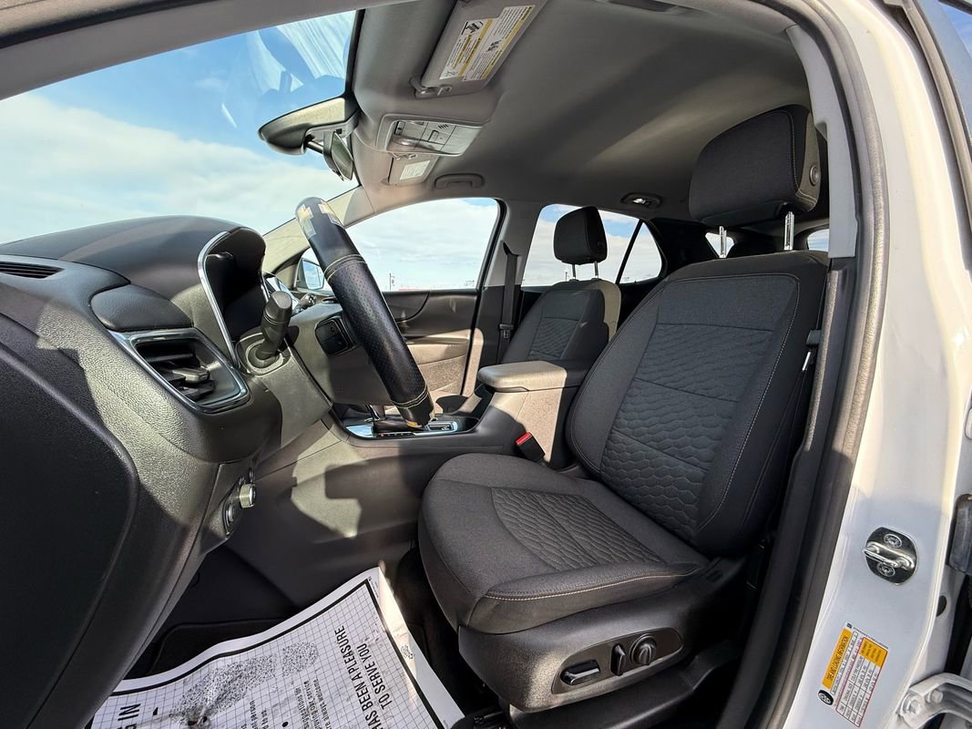 Used 2021 Chevrolet Equinox LT image 9