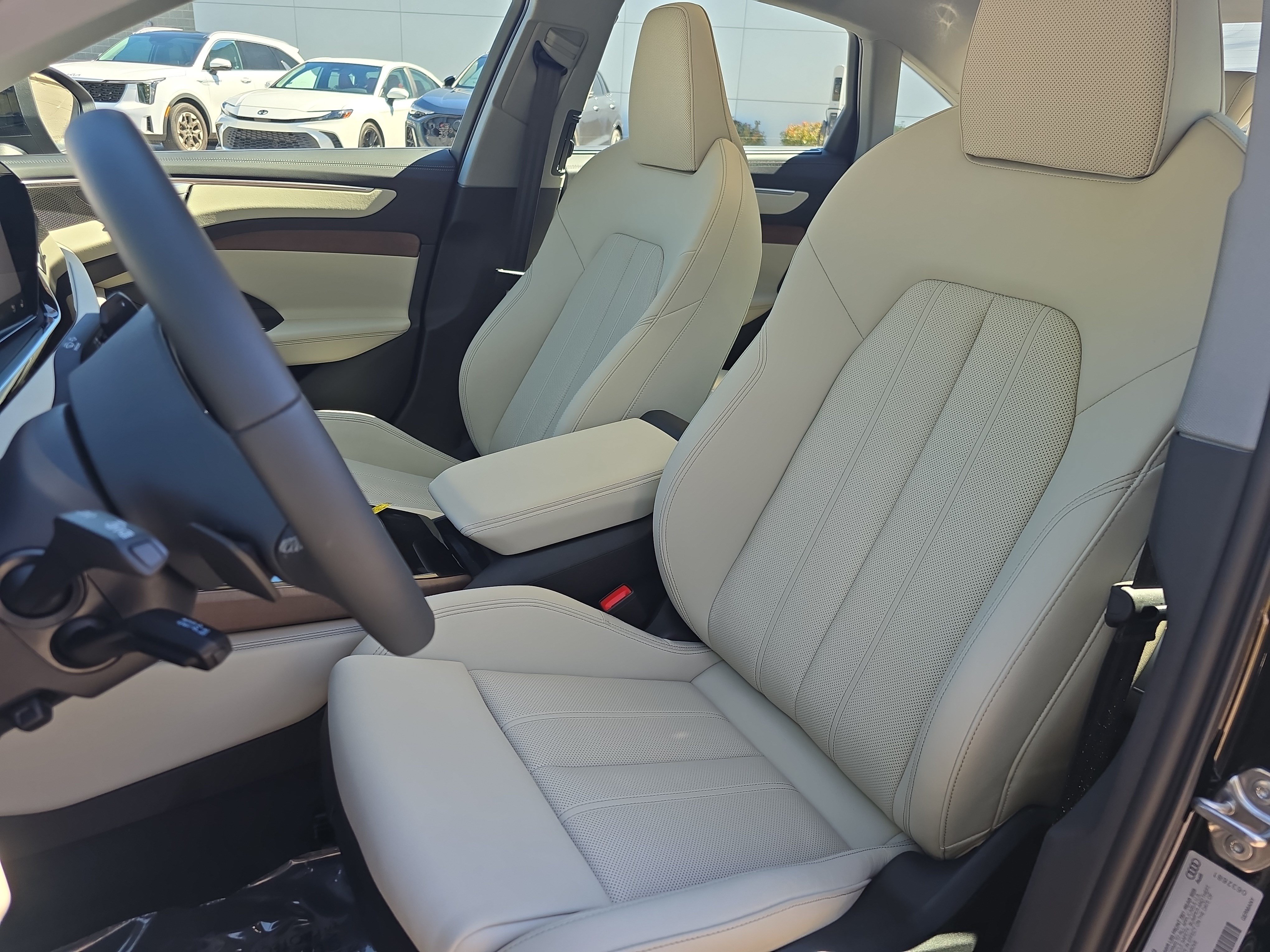 New 2026 Audi A6 Premium Plus AWD/4WD image 14